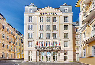 Außenansicht vom Hotel Olympia